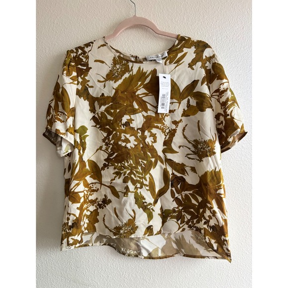 Amour Vert Tops - Amour vert floral mustard top women size L NWT